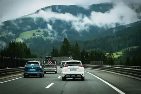 Diaľničná sieť Rakúska a informácie o kúpe diaľničnej známky na rok 2025